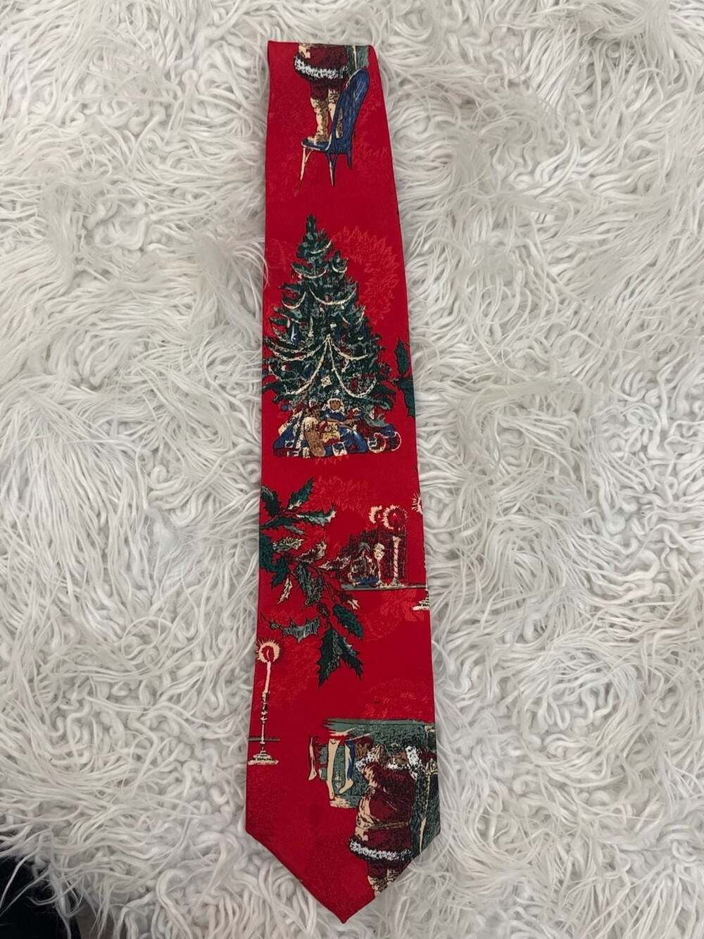 Wembley Silk Tie Vintage Red Christmas Tree and Santa Claus Holiday